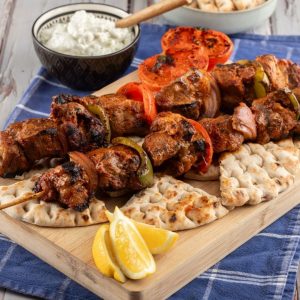 Κοντοσούβλι έτοιμο για ψήσιμο